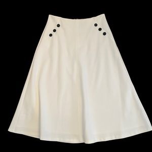 White House Black Market white A-line size 8 skirt decorative, stitching